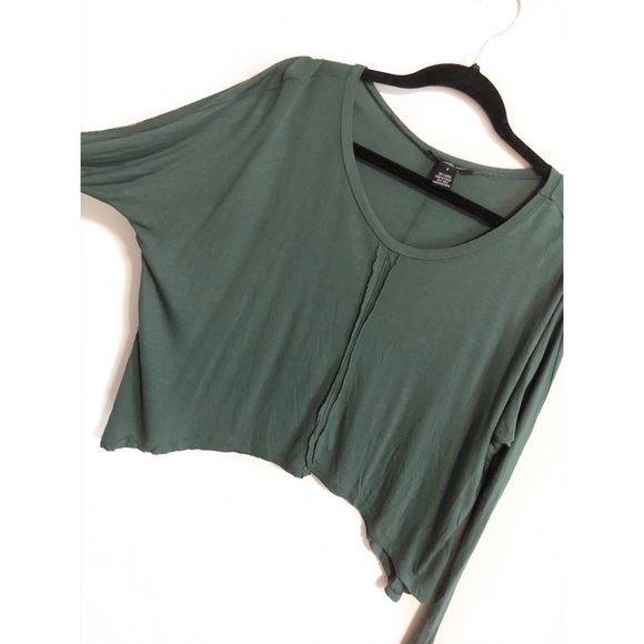 🌱2/$15 Willi Smith Flowy Long Sleeve - Picture 2 of 2